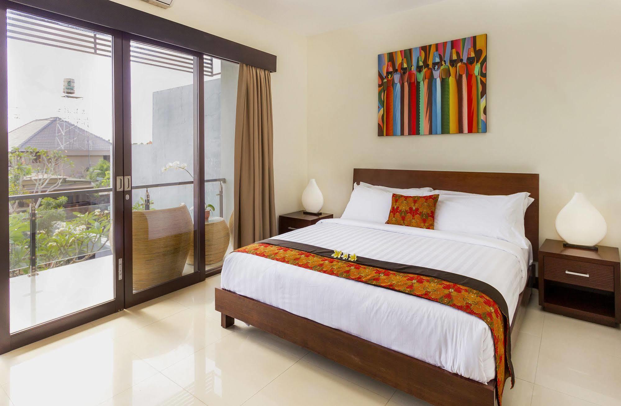 Villa Cascade Seminyak Esterno foto